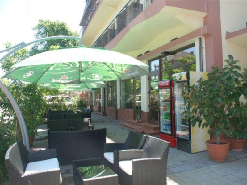 Hotel Coliseum Calafat Buitenkant foto