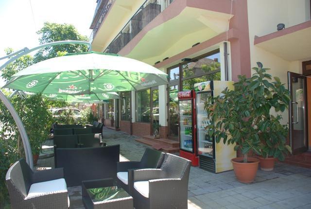 Hotel Coliseum Calafat Buitenkant foto