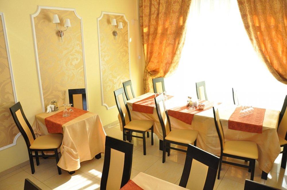 Hotel Coliseum Calafat Buitenkant foto