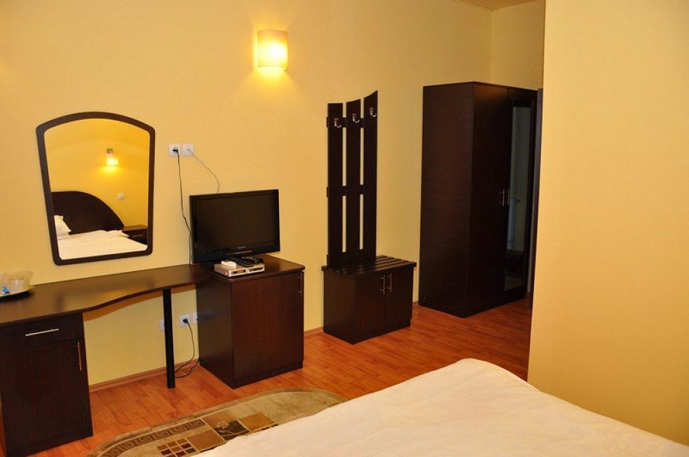 Hotel Coliseum Calafat Buitenkant foto
